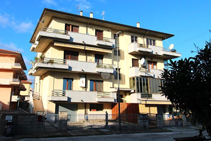 Appartamento quadrilocale in vendita in Via VAlfieri, Gambettola