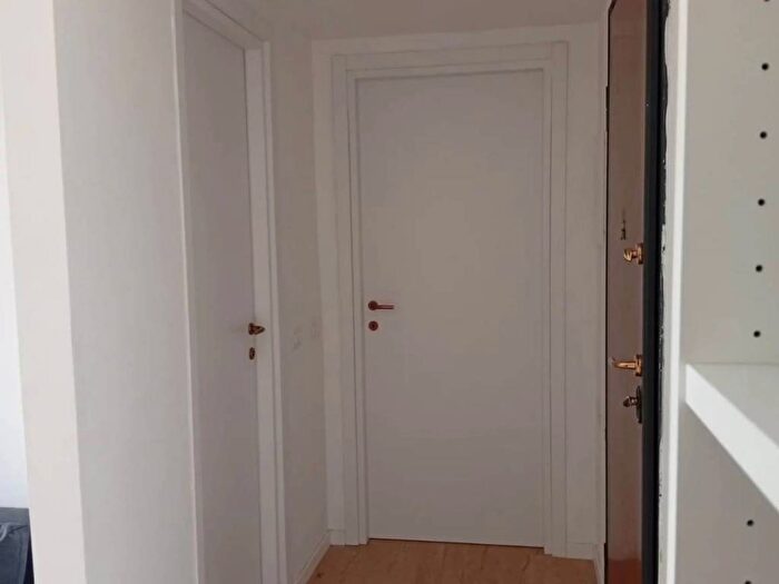 Appartamento monolocale in affitto in Via Angelo Bisi, Baggio, Milano