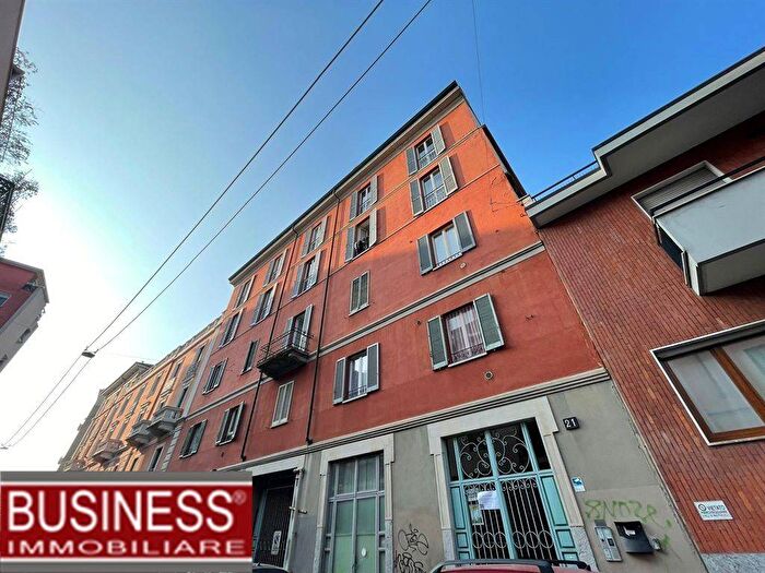 Appartamento monolocale in affitto in Via Salasco, Bocconi, Milano