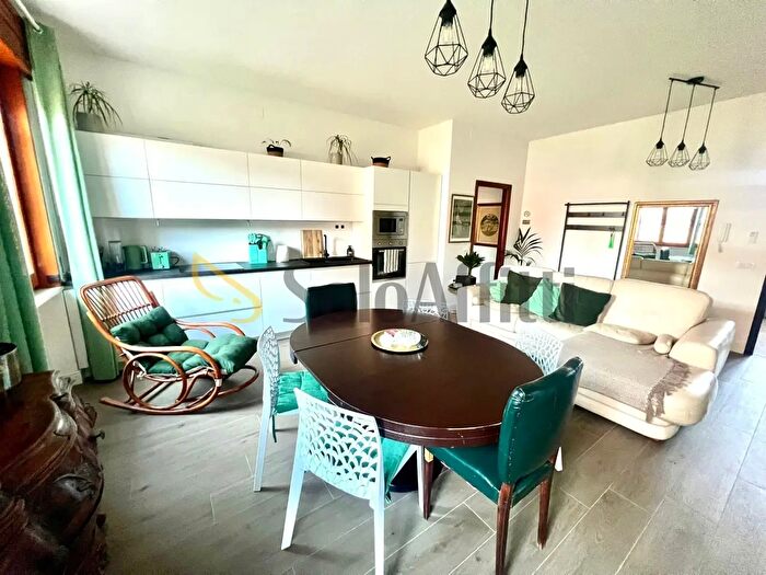 Appartamento quadrilocale in affitto in Via Rovereto, Giulianova