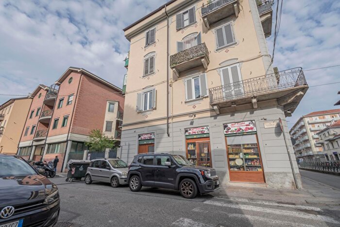 Appartamento bilocale in vendita in Via Cuneo, Torino