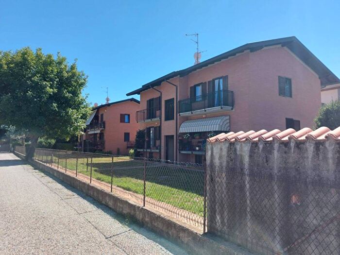 Appartamento bilocale in affitto in Centro, Vedano Olona