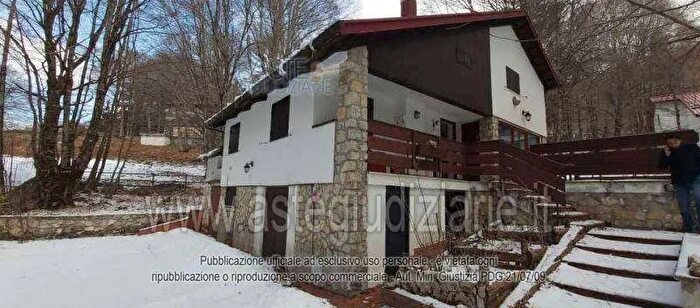 Casa con 6 locali in vendita in Via delle Margherite, Subiaco