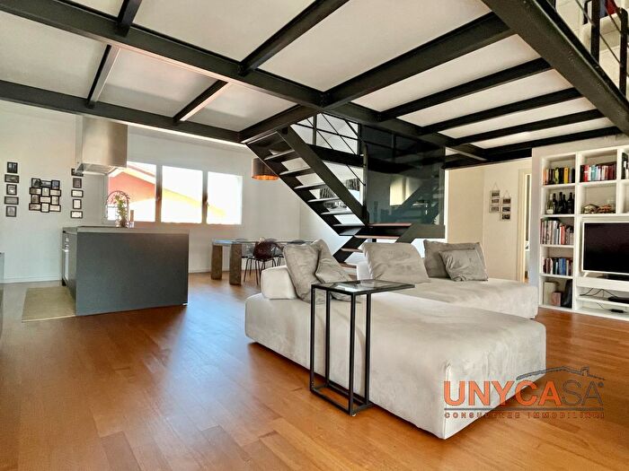 Appartamento con 6 locali in vendita in Via Tintoretto, Selvazzano Dentro