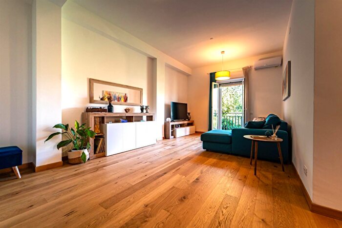 Appartamento trilocale in vendita in Via Macerata, San Giovanni La Punta