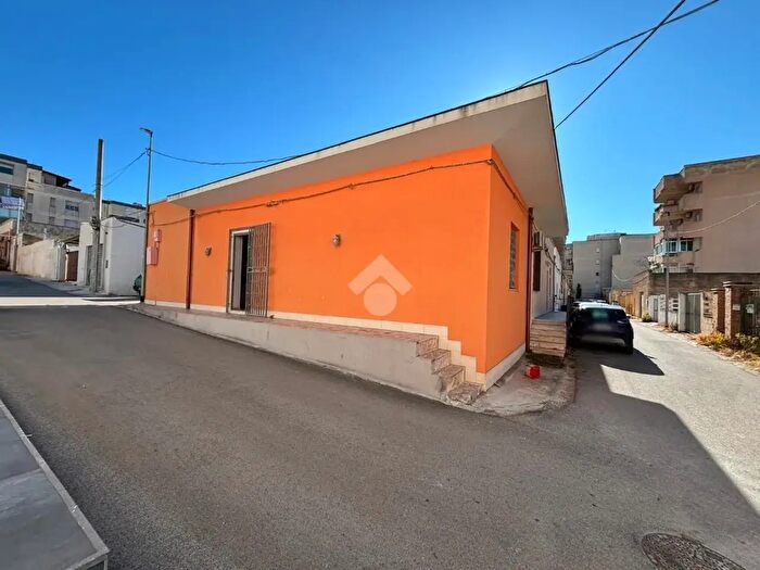 Casa bilocale in vendita in Vicolo Levanzo, Marsala
