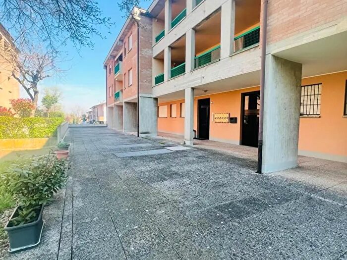 Appartamento trilocale in vendita in Via Almansa, Scandiano