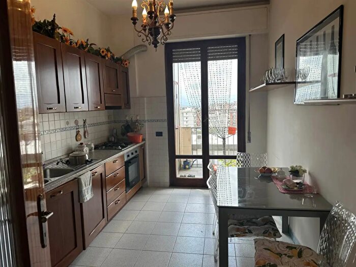Appartamento quadrilocale in vendita in Via Don Lorenzo Perosi, Firenze