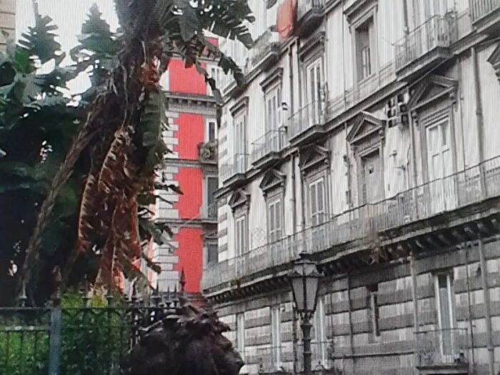 Appartamento bilocale in affitto in Via Pessina, Napoli
