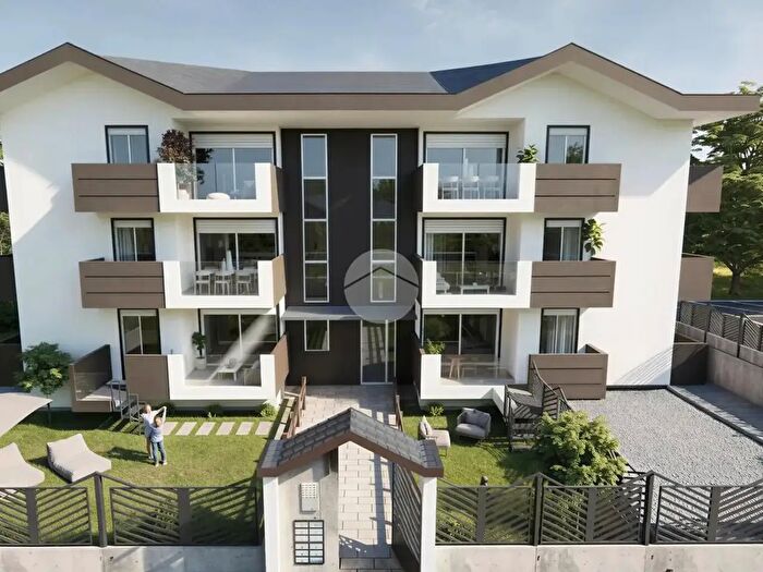 Appartamento trilocale in vendita in Via Monte Rosa, Mesero