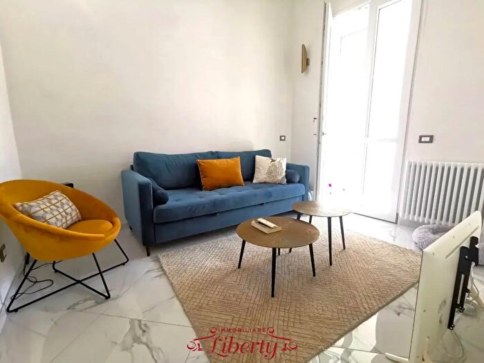 Appartamento trilocale in affitto in Viareggio