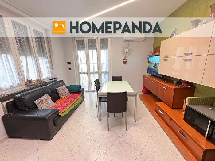 Appartamento trilocale in vendita in Strada Stupinigi, Moncalieri