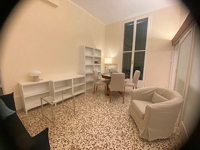 Appartamento trilocale in affitto in Saragozza dentro le Mura, Bologna