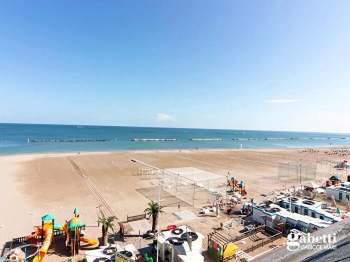 Appartamento bilocale in vendita in Via Magellano, Gabicce Mare