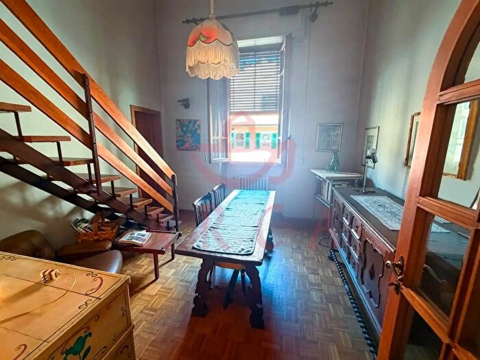Appartamento trilocale in vendita in Firenze