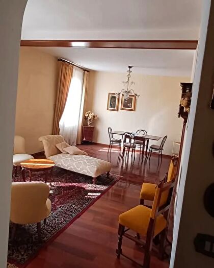 Appartamento con 5 locali in affitto in Via Chiaramonti, Cesena