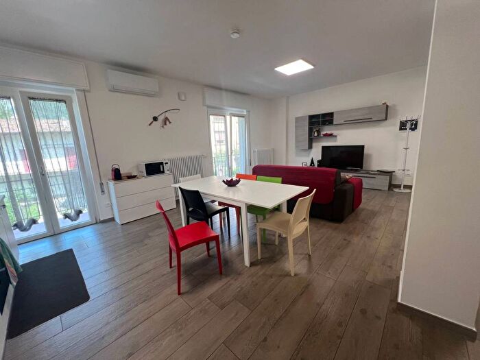 Appartamento trilocale in affitto in Sarnico