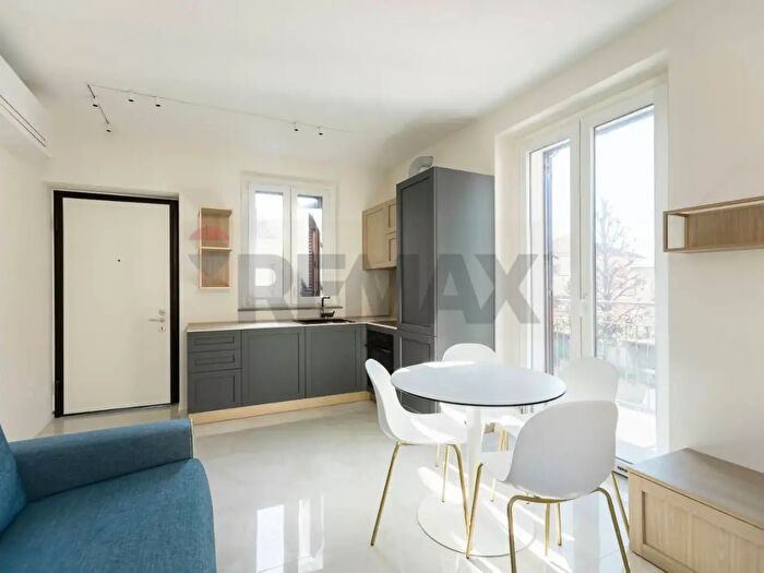 Appartamento bilocale in affitto in Via San Carlo, Rho