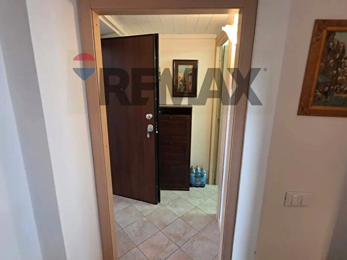 Appartamento trilocale in vendita in Minturno