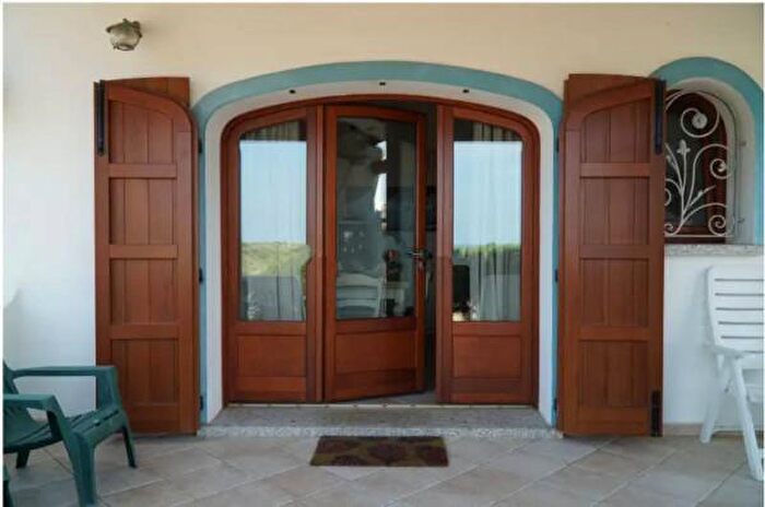 Casa con 5 locali in vendita in Località Terra Vecchia, Santa Teresa Gallura