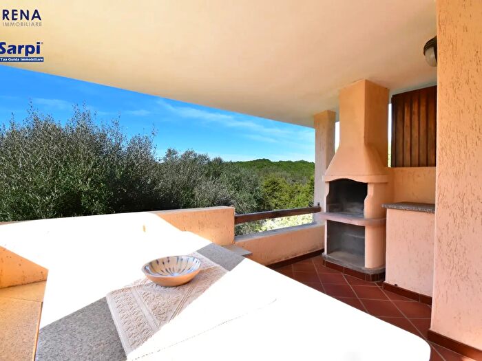 Appartamento trilocale in vendita in Via dei Corbezzoli Snc, Aglientu