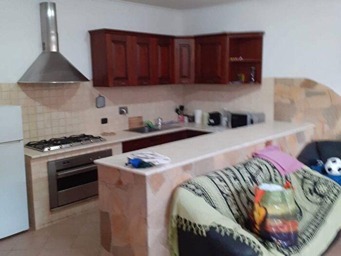 Appartamento trilocale in affitto in Via Tocco da Casauria, Case Rosse, Roma
