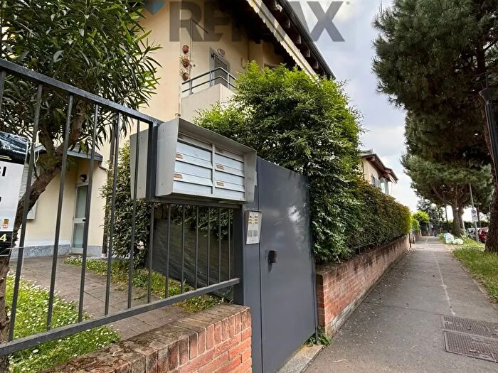 Appartamento bilocale in vendita in Via Don Ravazzi, Cassinetta Di Lugagnano