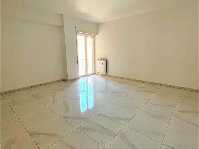 Appartamento trilocale in affitto in Via Alessandro Pieri, Roma