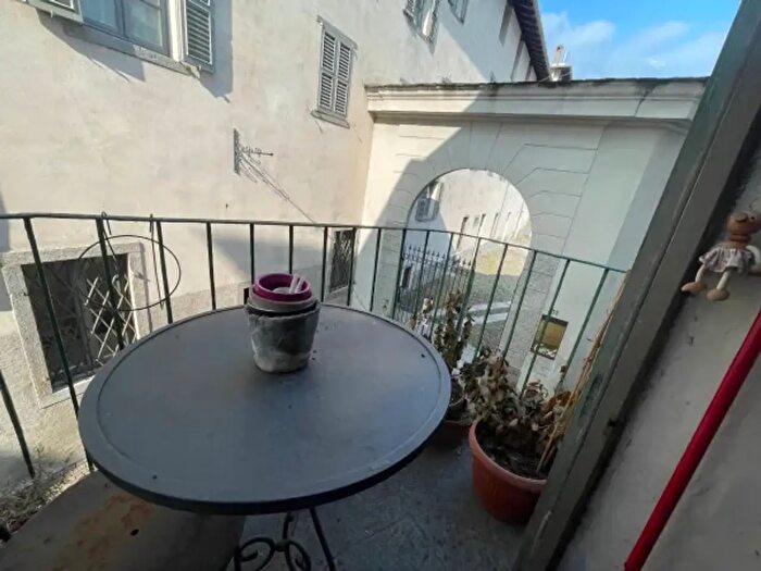 Appartamento trilocale in vendita in Vicolo Ninguarda, Morbegno