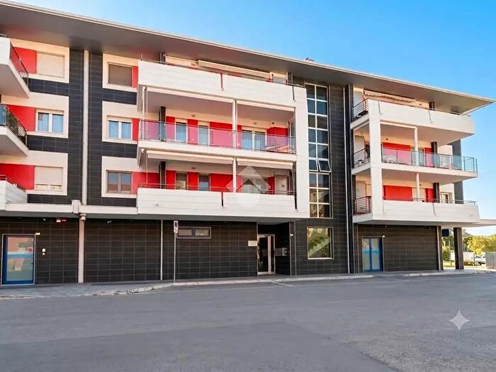 Appartamento quadrilocale in vendita in Via Olanda, Termoli