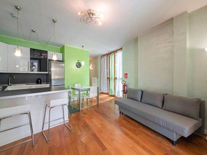 Appartamento monolocale in affitto in Viale Certosa, Certosa, Milano