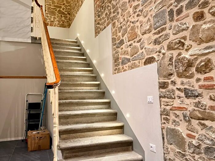 Appartamento con 5 locali in vendita in Via Vecchia Pisana, Lastra A Signa