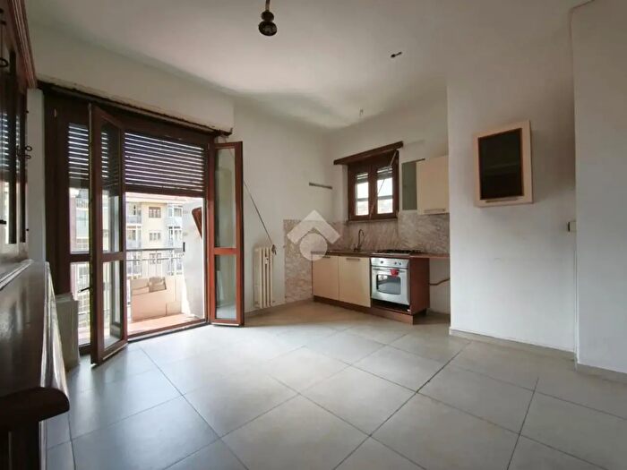 Appartamento trilocale in vendita in Via Sandro Botticelli, Torino