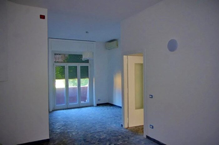 Appartamento trilocale in affitto in Zona Centro Gallarate, Gallarate