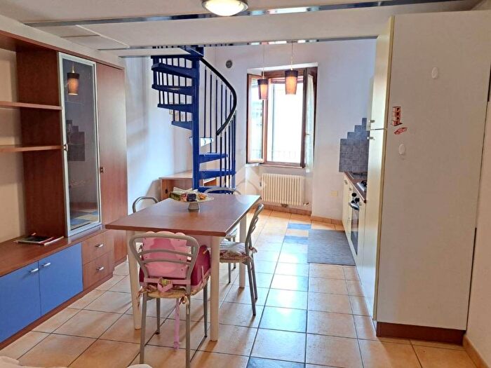 Appartamento trilocale in affitto in VIA Passeri, Centro Storico, Pesaro