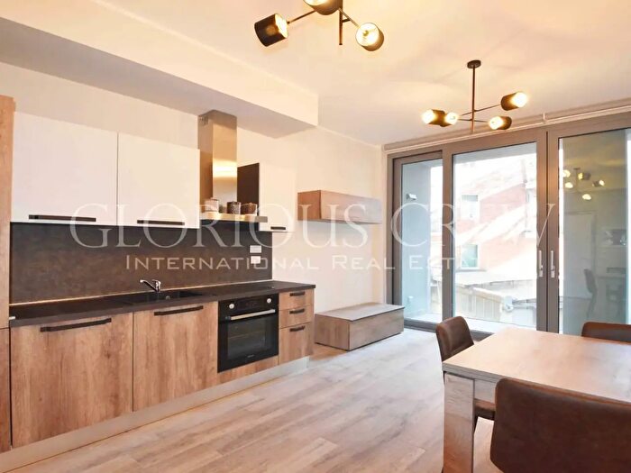 Appartamento bilocale in affitto in Via Monviso, Milano