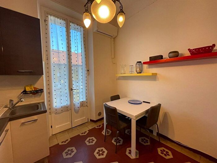 Appartamento bilocale in affitto in Via Luigi Federico Menabrea, Farini, Milano