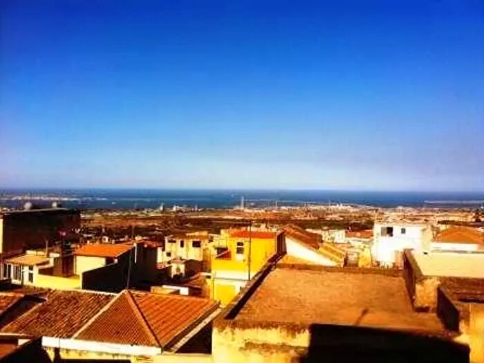 Casa quadrilocale in vendita in Via Marino, Melilli