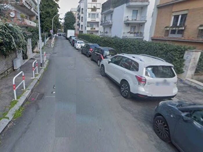 Appartamento trilocale in affitto in Via Marco Besso, Vigna Clara Vigna Stelluti, Roma