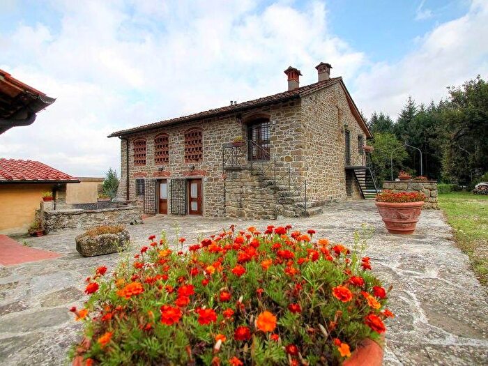 Casa con 12 locali in vendita in Pelago