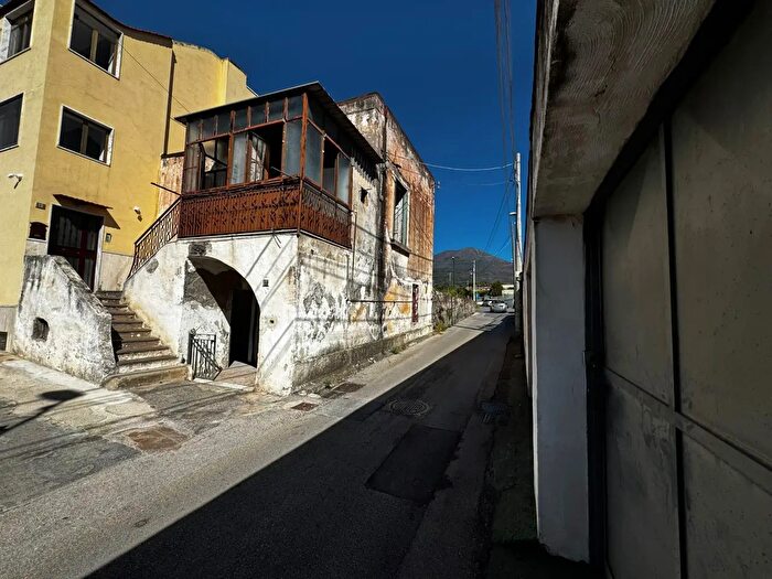 Appartamento monolocale in vendita in Trecase