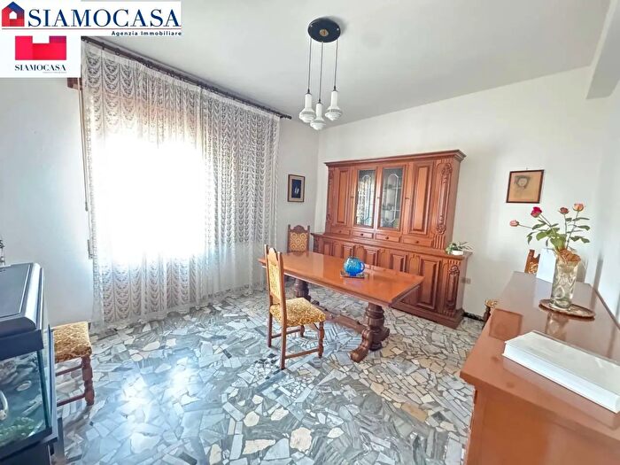 Appartamento con 5 locali in vendita in Guspini