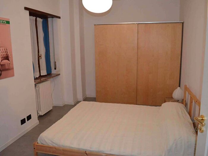 Appartamento trilocale in affitto in Piazza Don Paolo Albera, Aurora, Torino