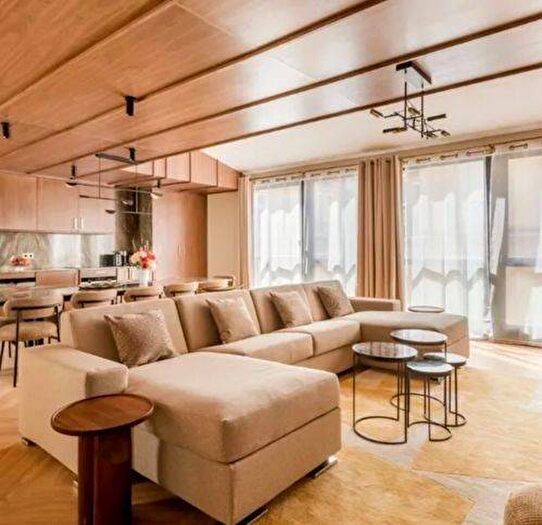 Appartamento con 5 locali in affitto in Via Noto, Vigentino Fatima, Milano