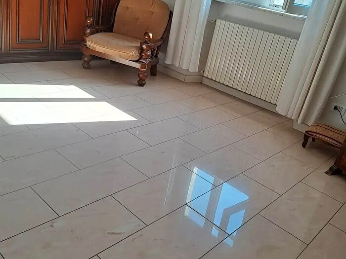 Appartamento con 5 locali in vendita in Livorno