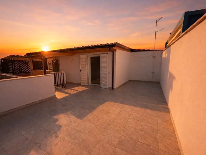 Appartamento bilocale in vendita in Via Teseo, Ardea