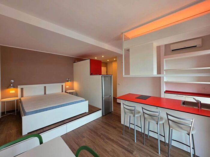 Appartamento monolocale in affitto in Viale Monte Ceneri, Ghisolfa Mac Mahon, Milano