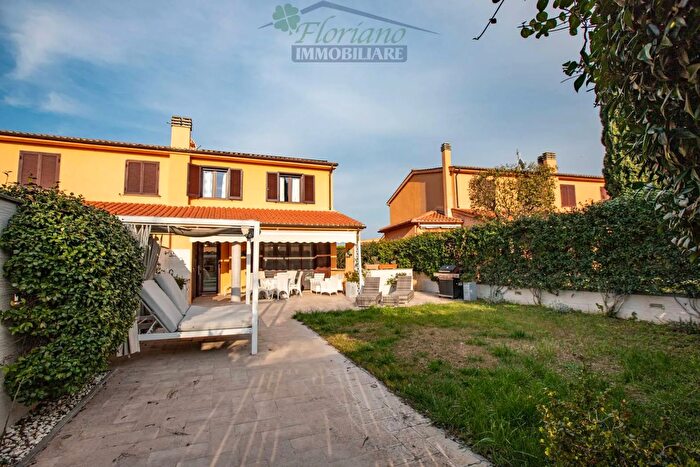 Casa con 6 locali in vendita in Strada delle Murelle, Montalto Di Castro