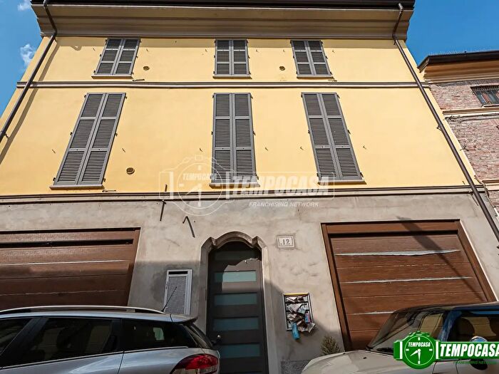 Appartamento trilocale in vendita in Via a Testa, Borgonovo Val Tidone