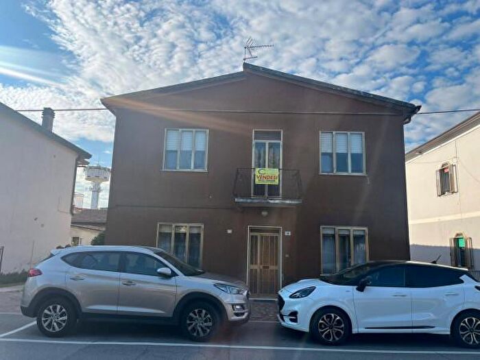 Casa con 6 locali in vendita in Piazza G Albertin, Rosolina